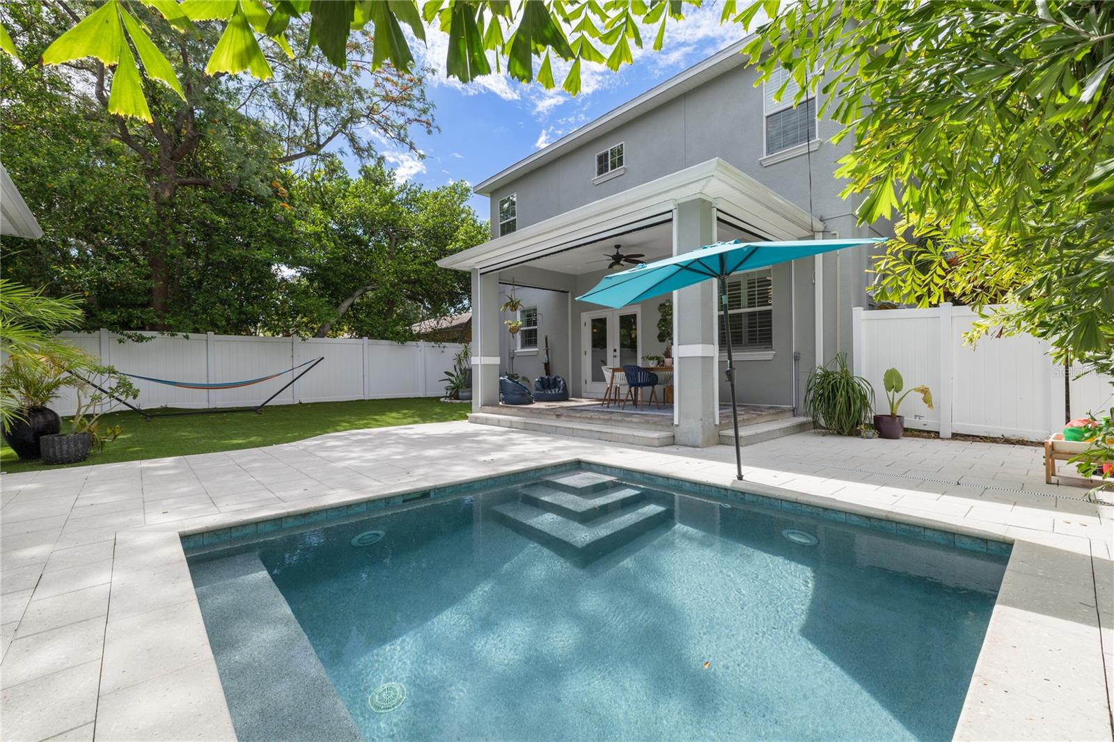 Image 22 of 48 For 795 26th Avenue N