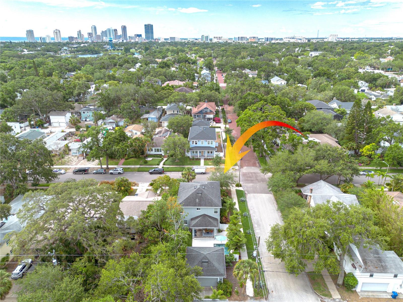 Image 43 of 48 For 795 26th Avenue N