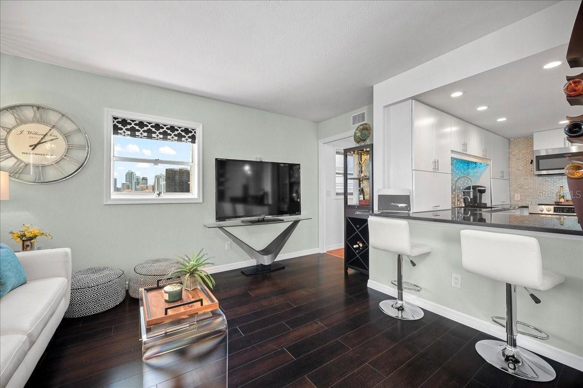 Image 12 of 61 For 1120 Shore Drive Ne 802