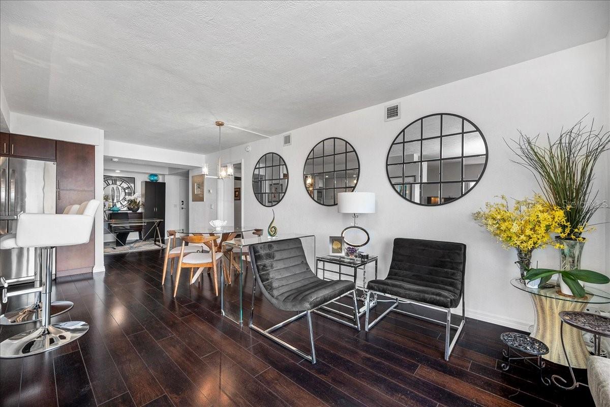 Image 14 of 61 For 1120 Shore Drive Ne 802