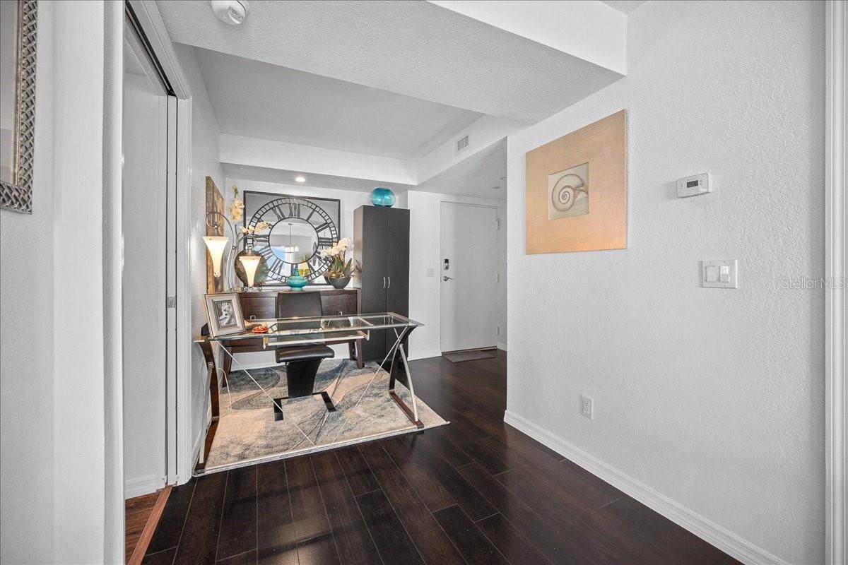 Image 35 of 61 For 1120 Shore Drive Ne 802