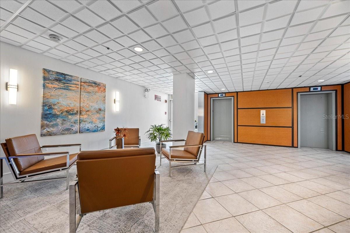 Image 45 of 61 For 1120 Shore Drive Ne 802
