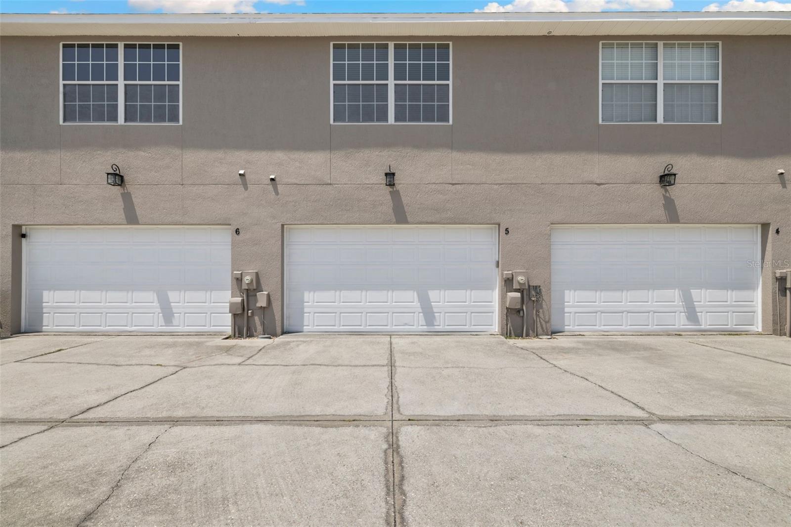 Image 34 of 48 For 3702 Cass Street 5