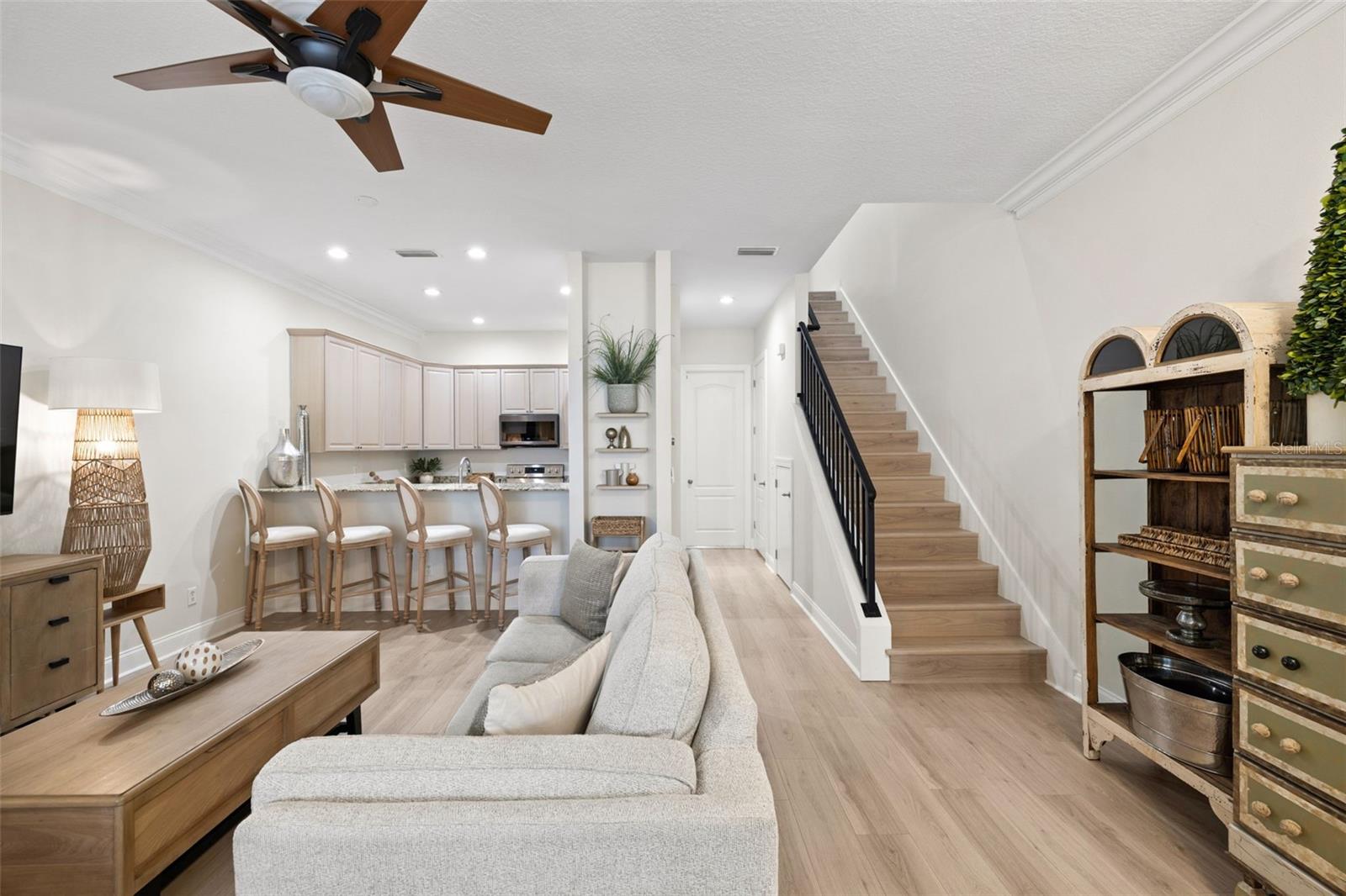 Image 6 of 48 For 3702 Cass Street 5