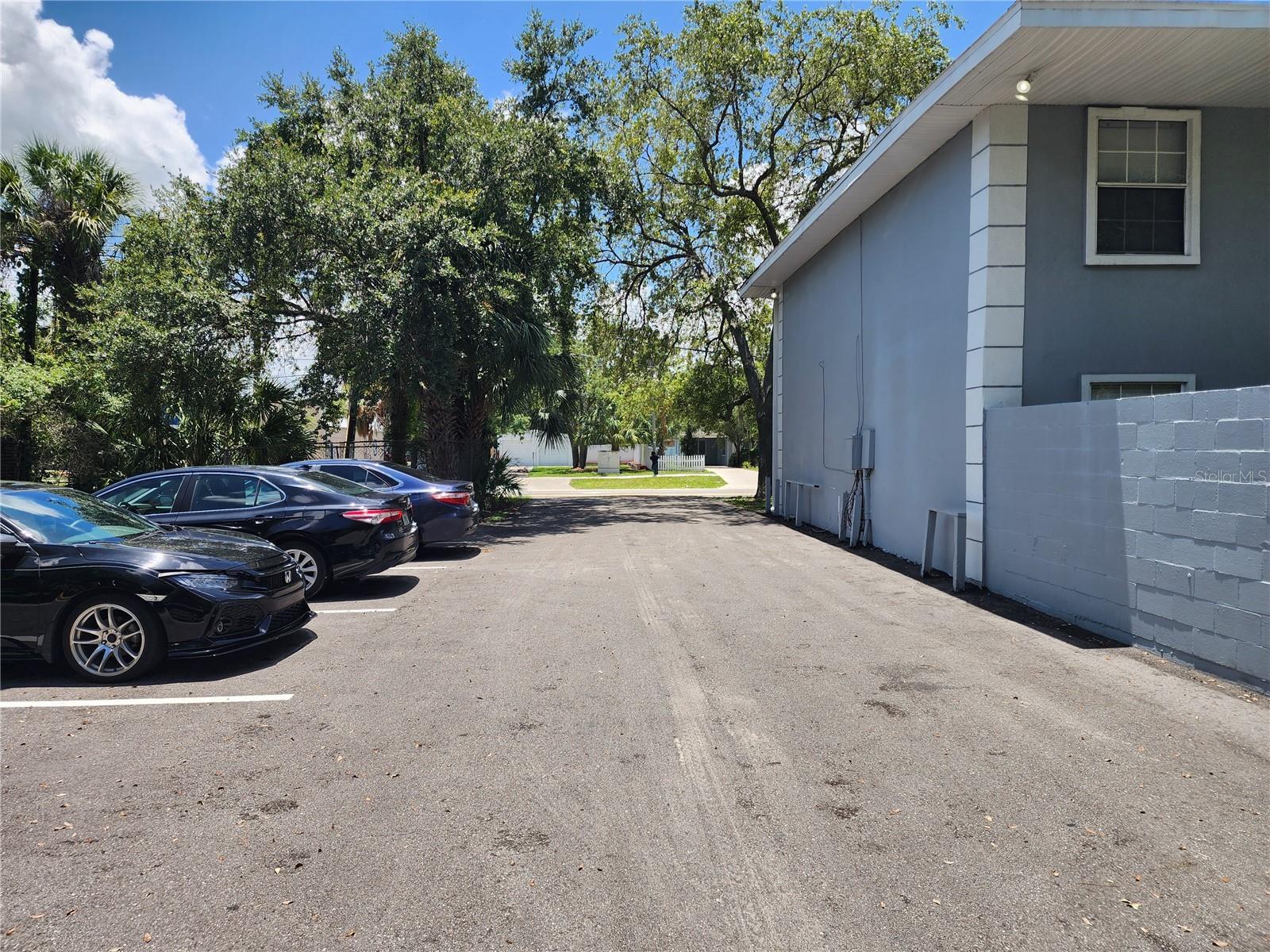 Image 8 of 10 For 5310 Whiteway Drive