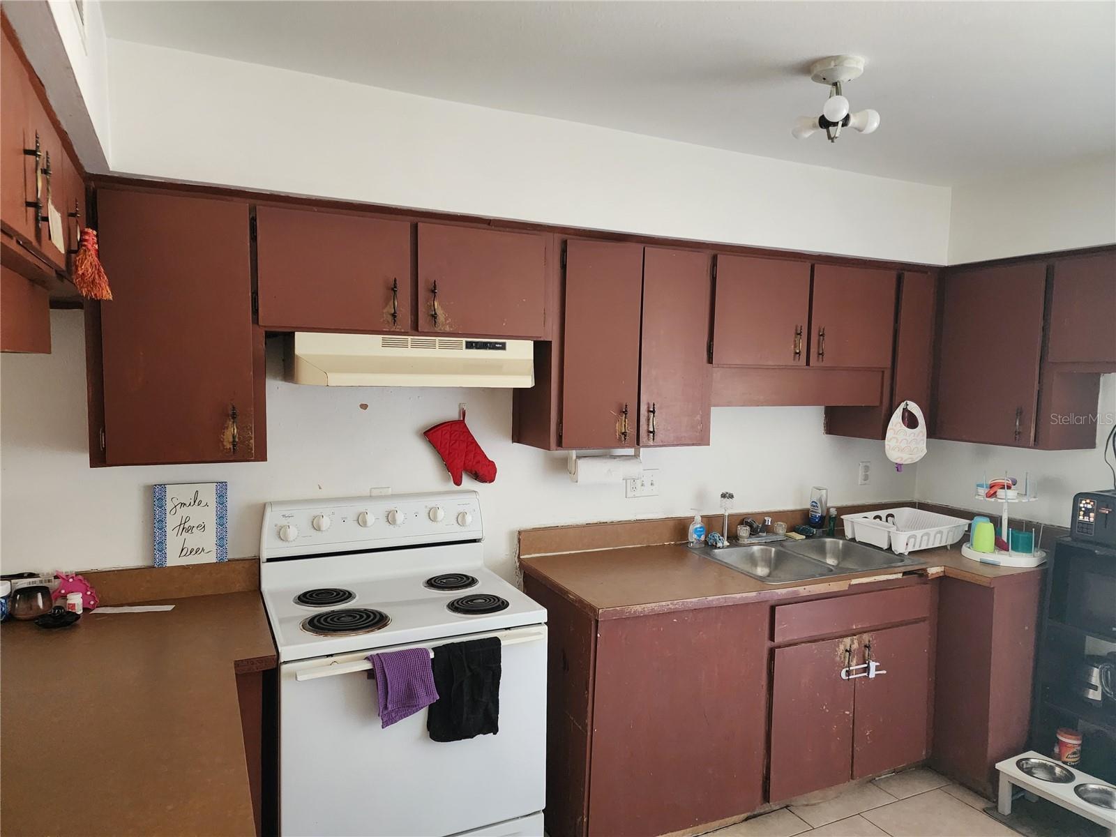 Image 9 of 10 For 5310 Whiteway Drive