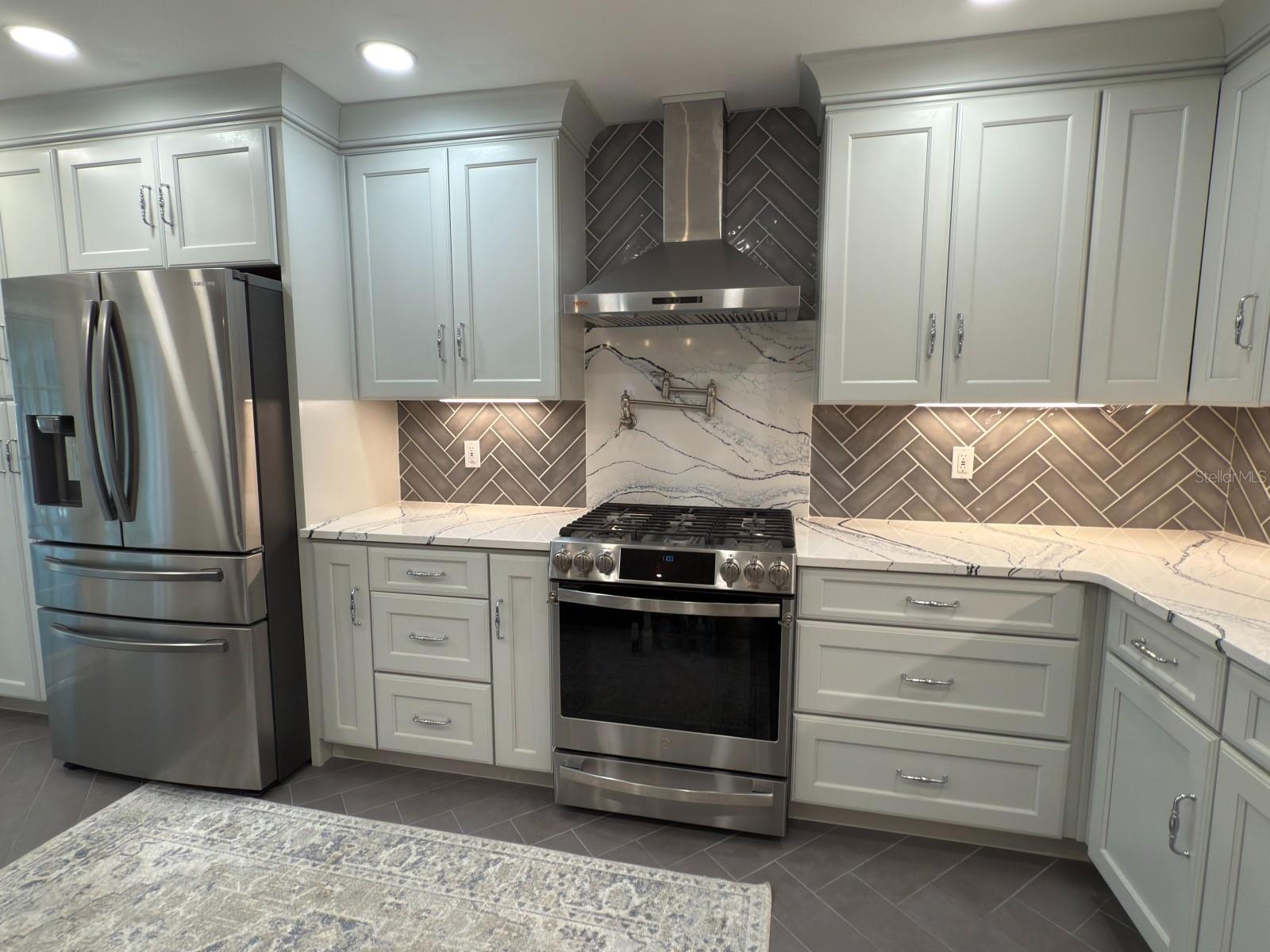 Image 10 of 45 For 2311 Heron Circle