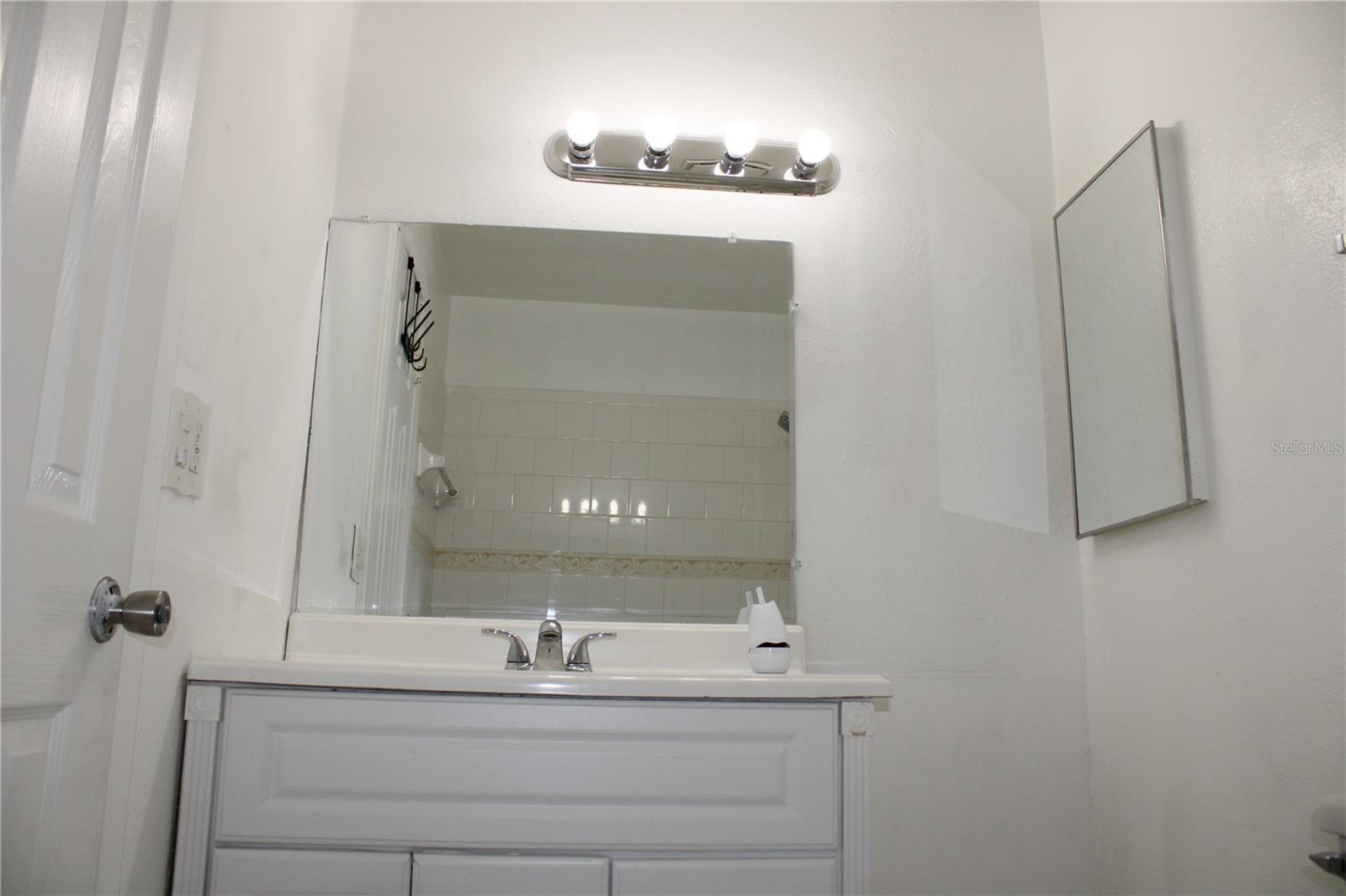 Image 14 of 36 For 7927 Kosi Palm Place 201