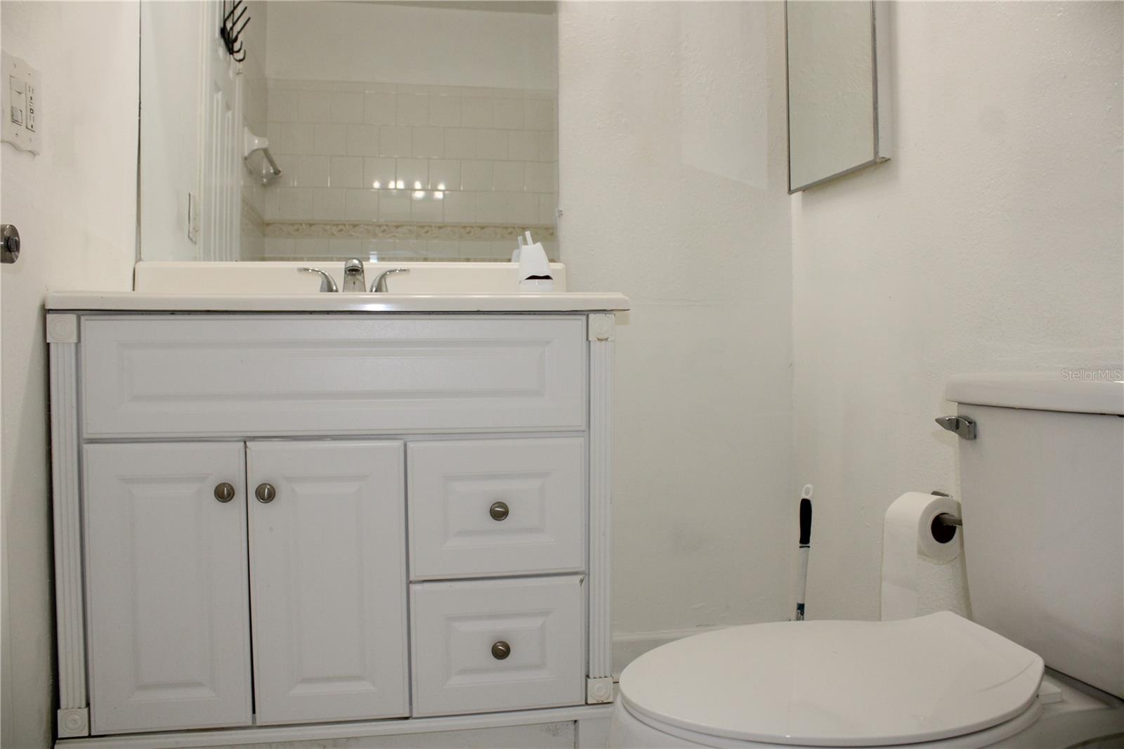 Image 21 of 36 For 7927 Kosi Palm Place 201