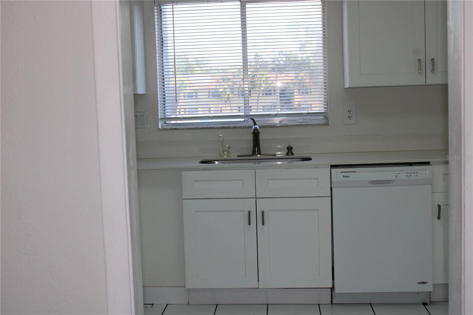 Image 4 of 36 For 7927 Kosi Palm Place 201