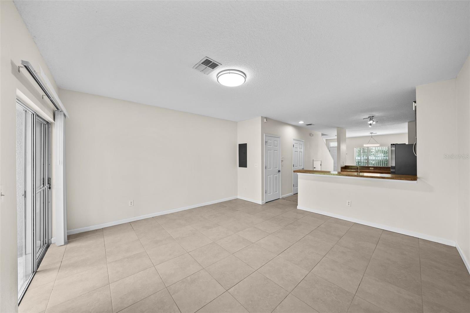 Image 11 of 31 For 5852 Nature Terrace Cove