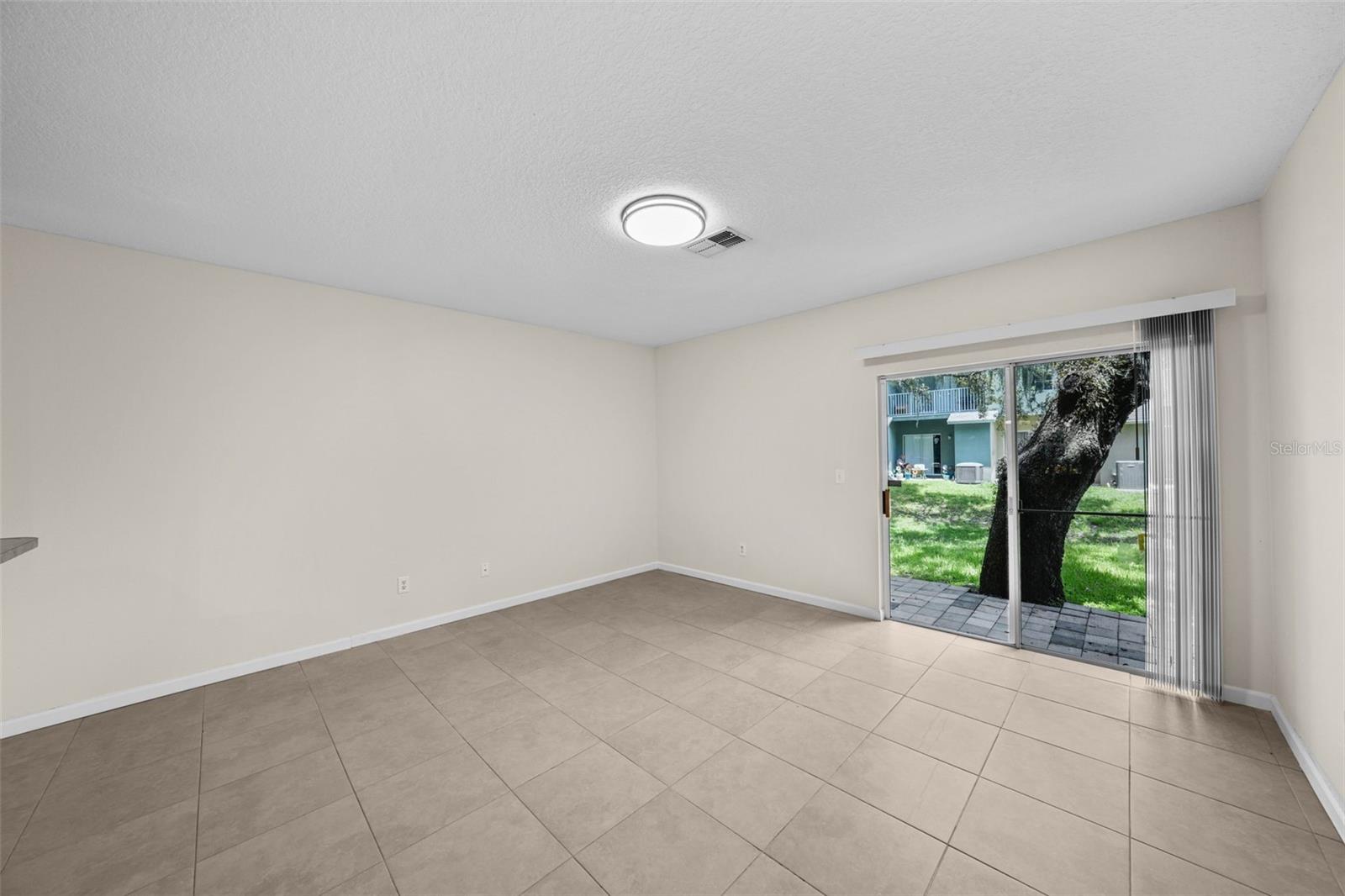 Image 13 of 31 For 5852 Nature Terrace Cove