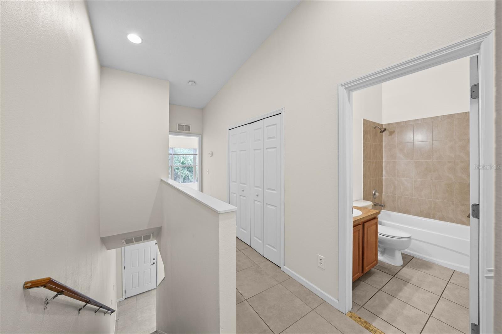 Image 18 of 31 For 5852 Nature Terrace Cove