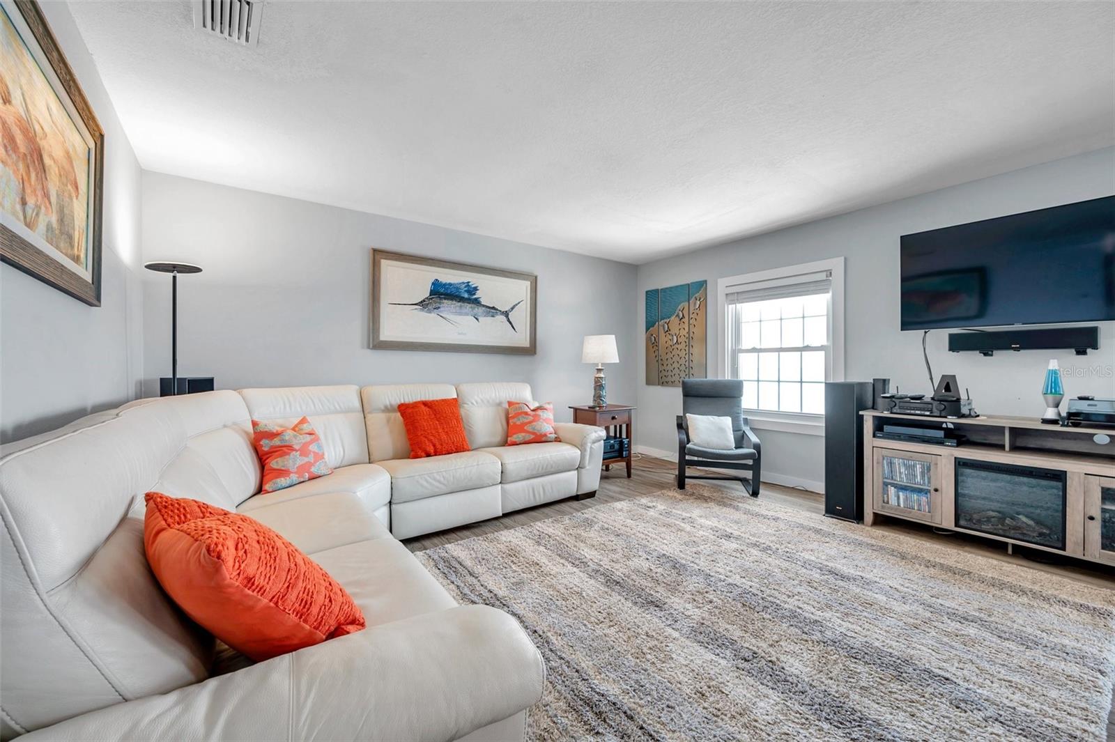 Image 11 of 74 For 5260 Coquina Key Drive Se C