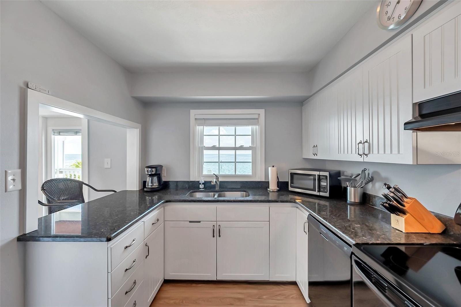 Image 15 of 74 For 5260 Coquina Key Drive Se C