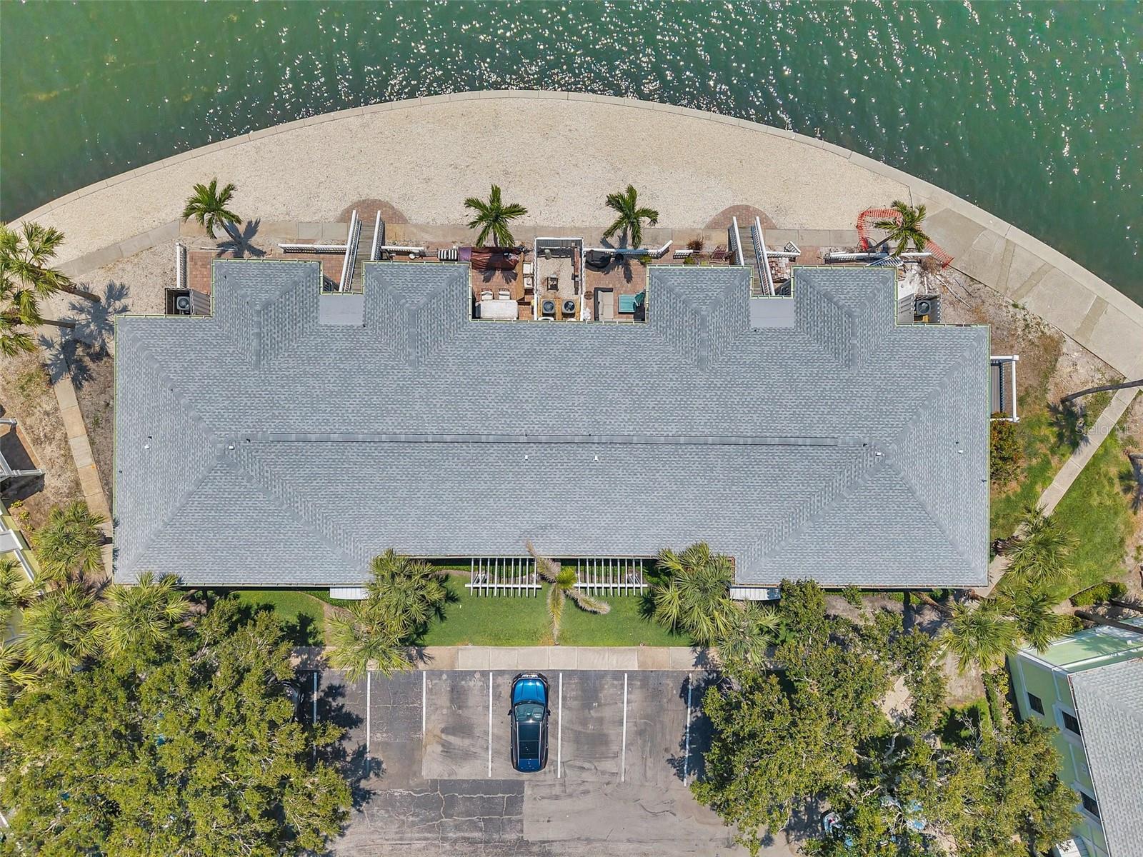 Image 33 of 74 For 5260 Coquina Key Drive Se C