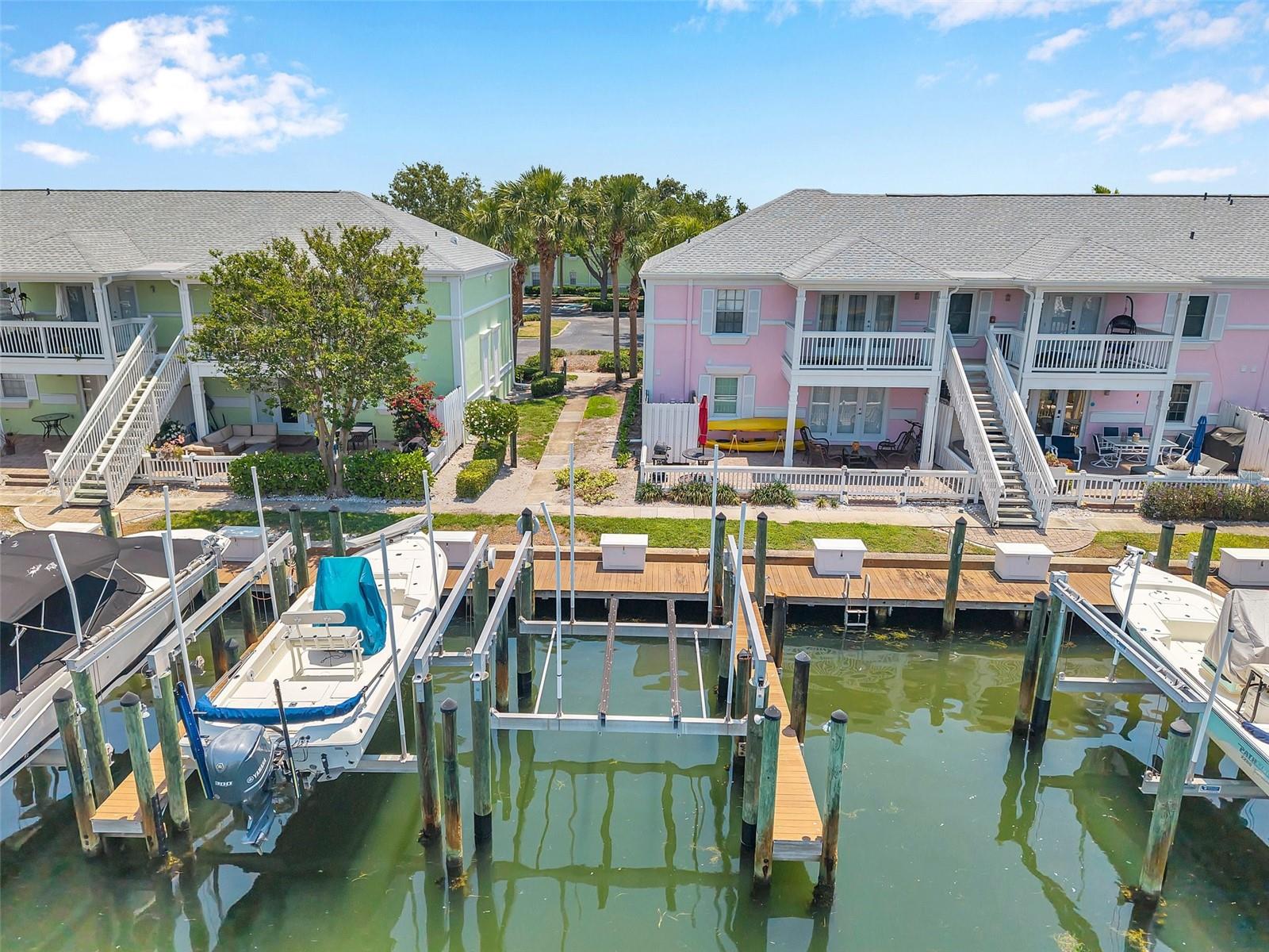 Image 35 of 74 For 5260 Coquina Key Drive Se C