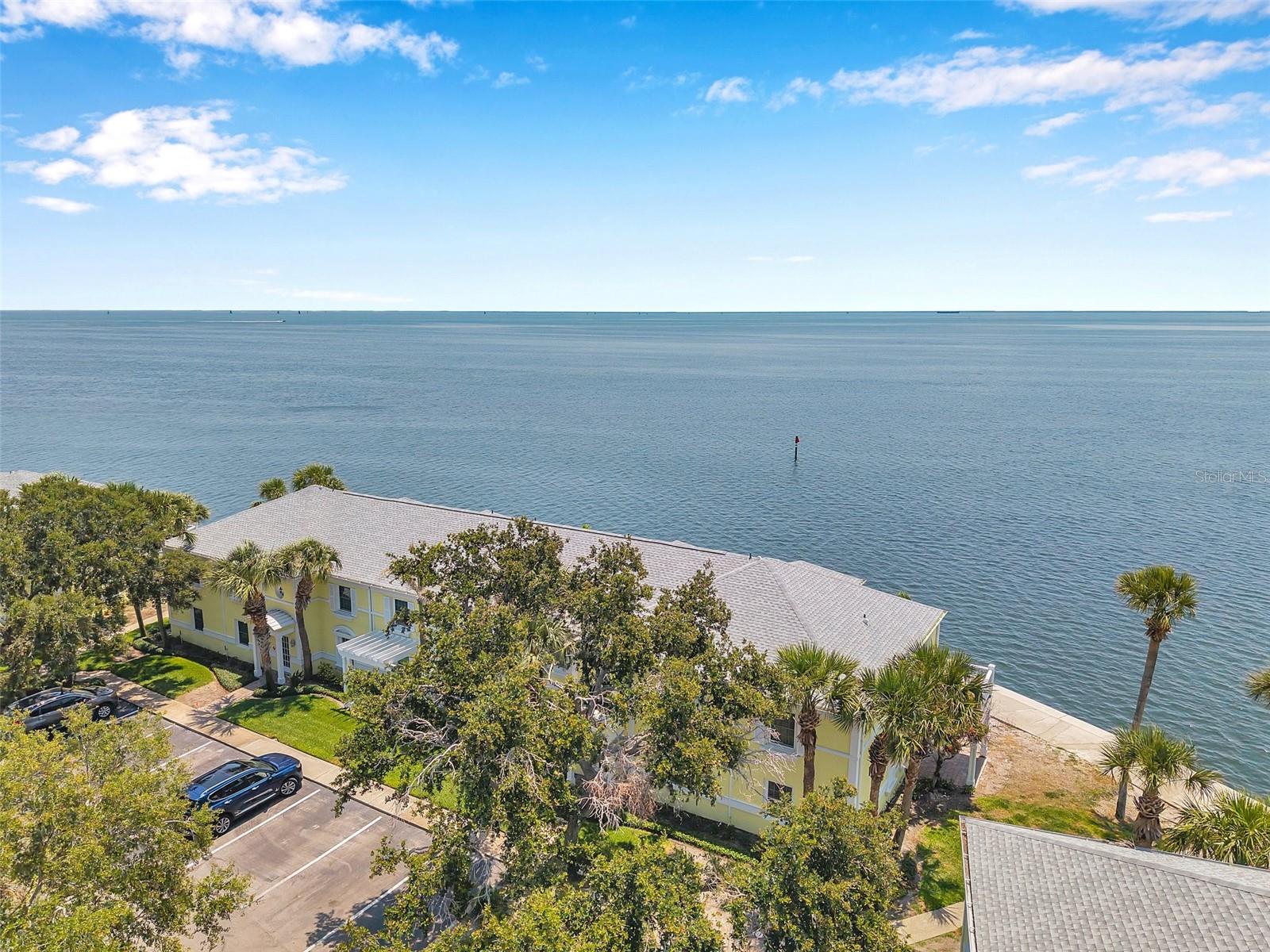 Image 44 of 74 For 5260 Coquina Key Drive Se C