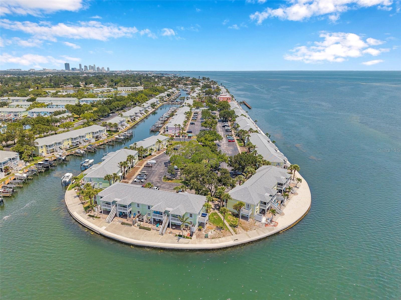 Image 51 of 74 For 5260 Coquina Key Drive Se C