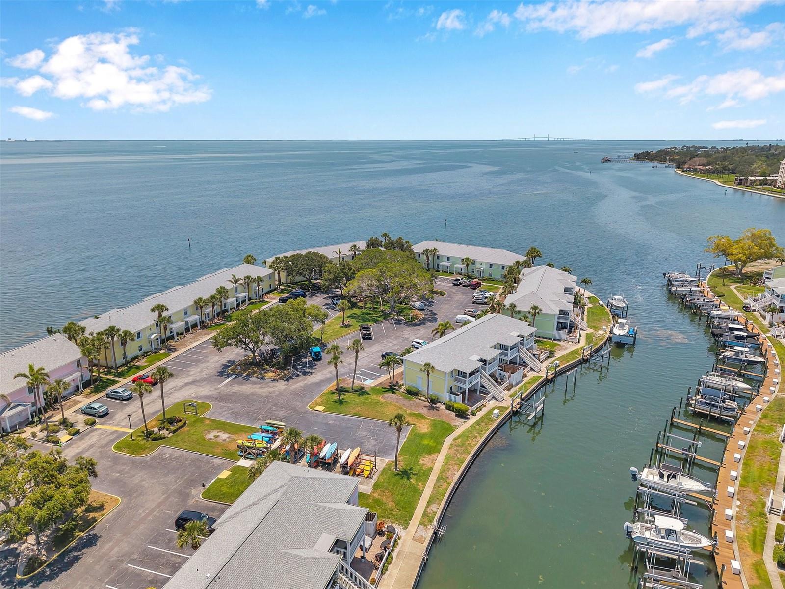 Image 68 of 74 For 5260 Coquina Key Drive Se C