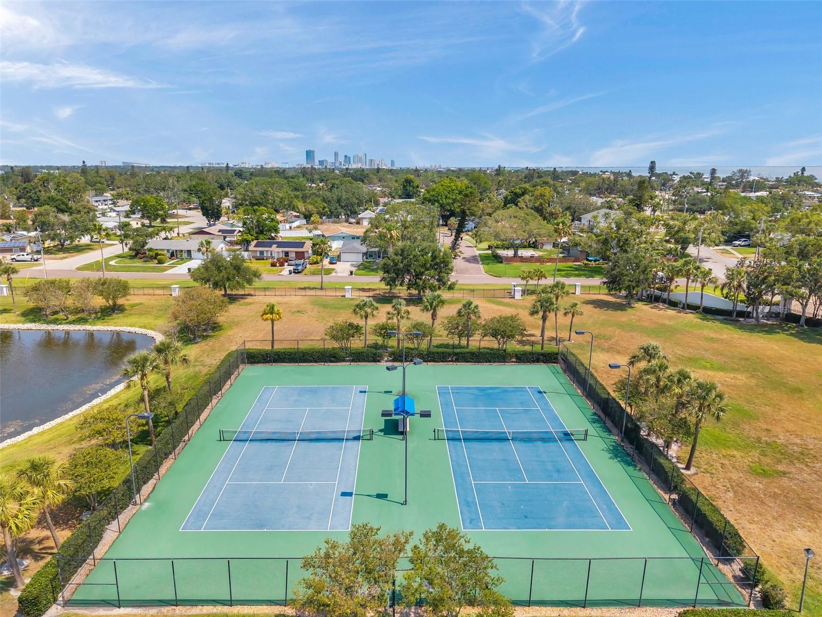 Image 69 of 74 For 5260 Coquina Key Drive Se C