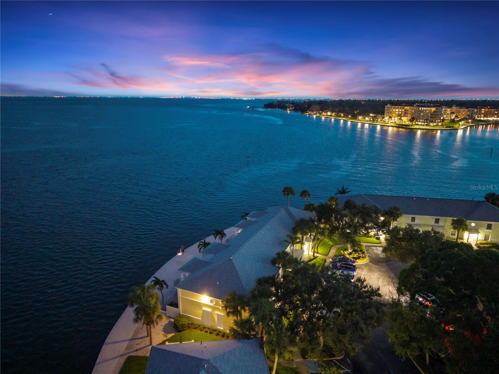 Image 77 of 79 For 5260 Coquina Key Drive Se C