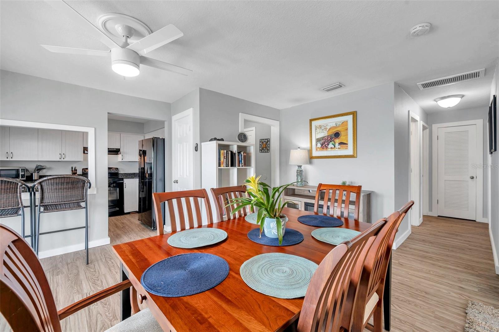 Image 8 of 74 For 5260 Coquina Key Drive Se C