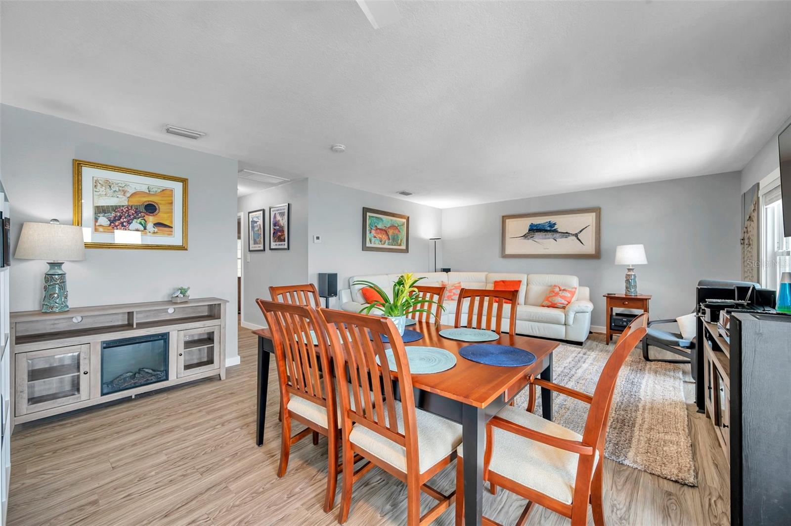 Image 9 of 74 For 5260 Coquina Key Drive Se C