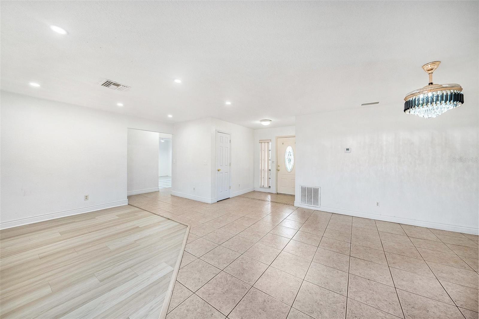 Image 4 of 25 For 8744 Andros Lane