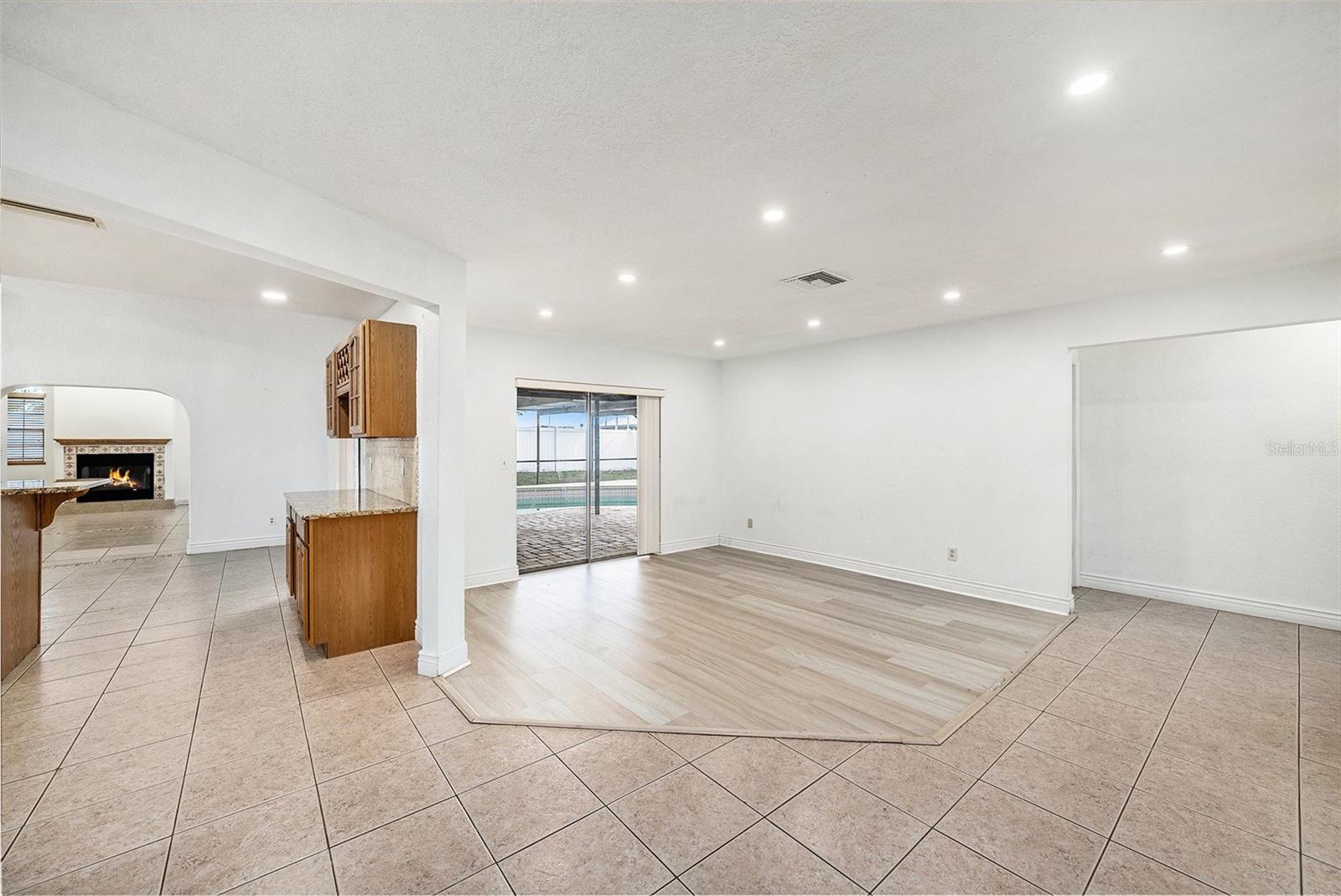 Image 6 of 25 For 8744 Andros Lane