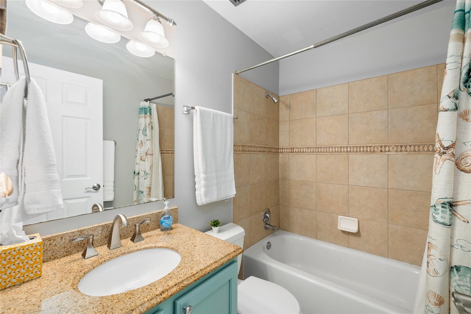 Image 22 of 40 For 2807 Northcote Drive