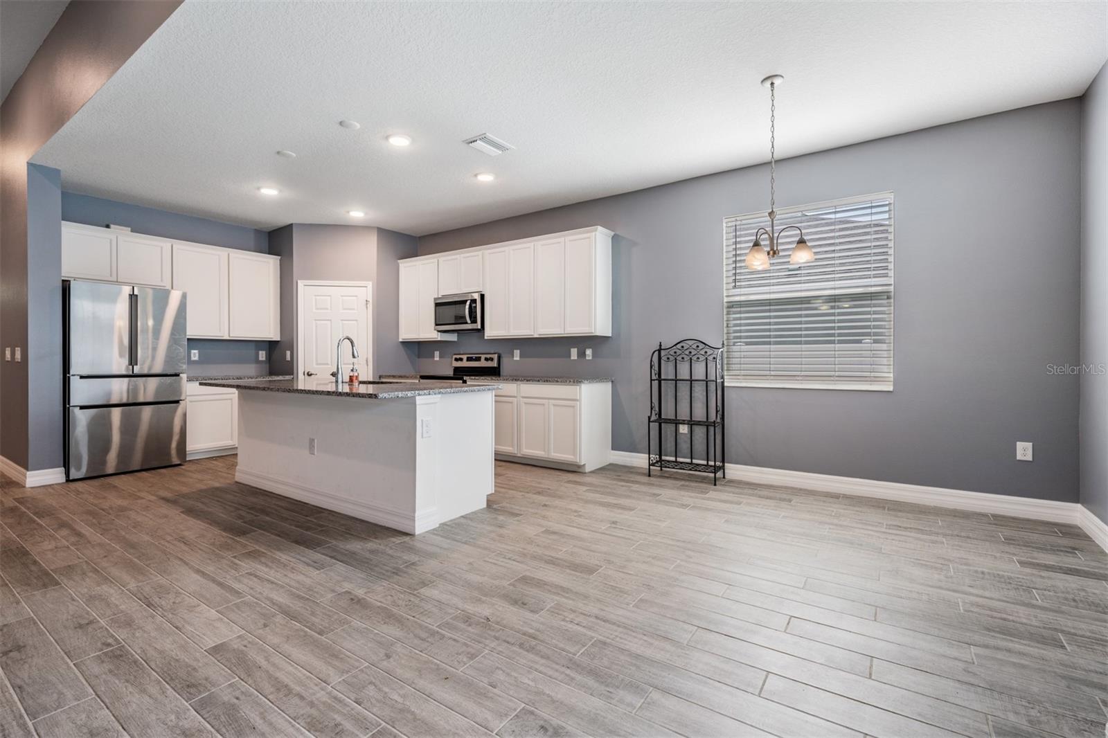 Image 16 of 30 For 12420 Brick Cobblestone Drive
