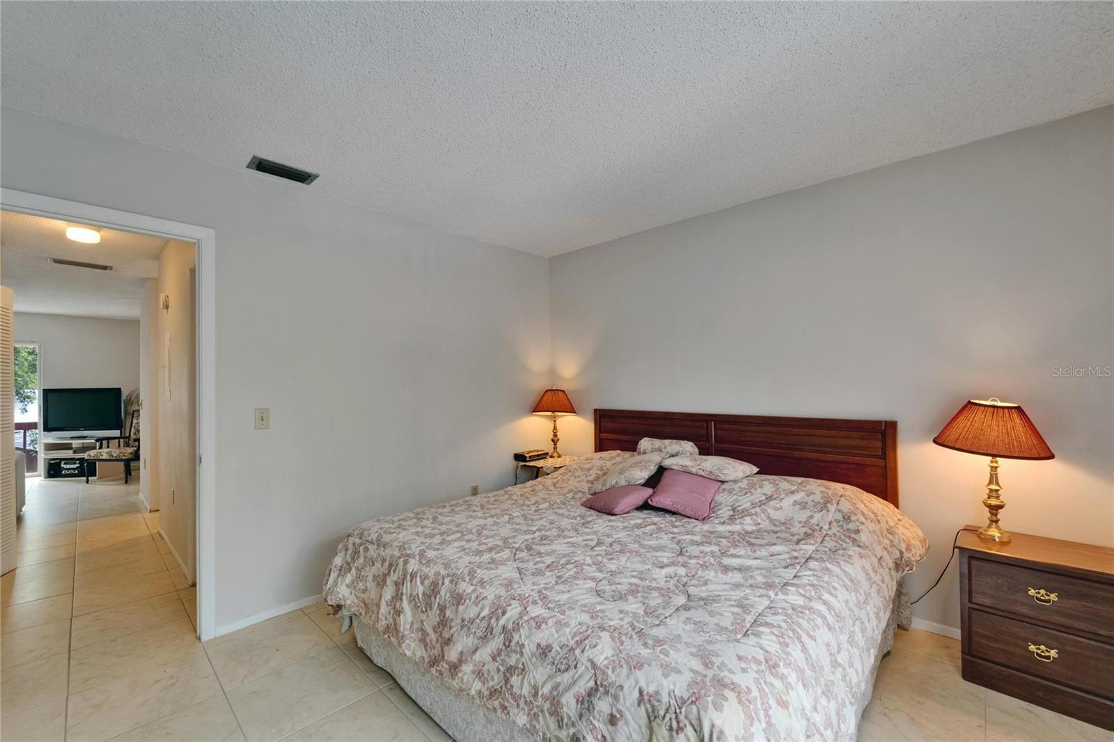 Image 33 of 76 For 4215 Bay Drive 1005d