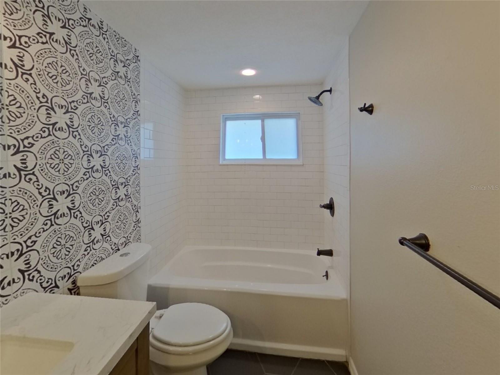 Image 10 of 15 For 245 56th Street N