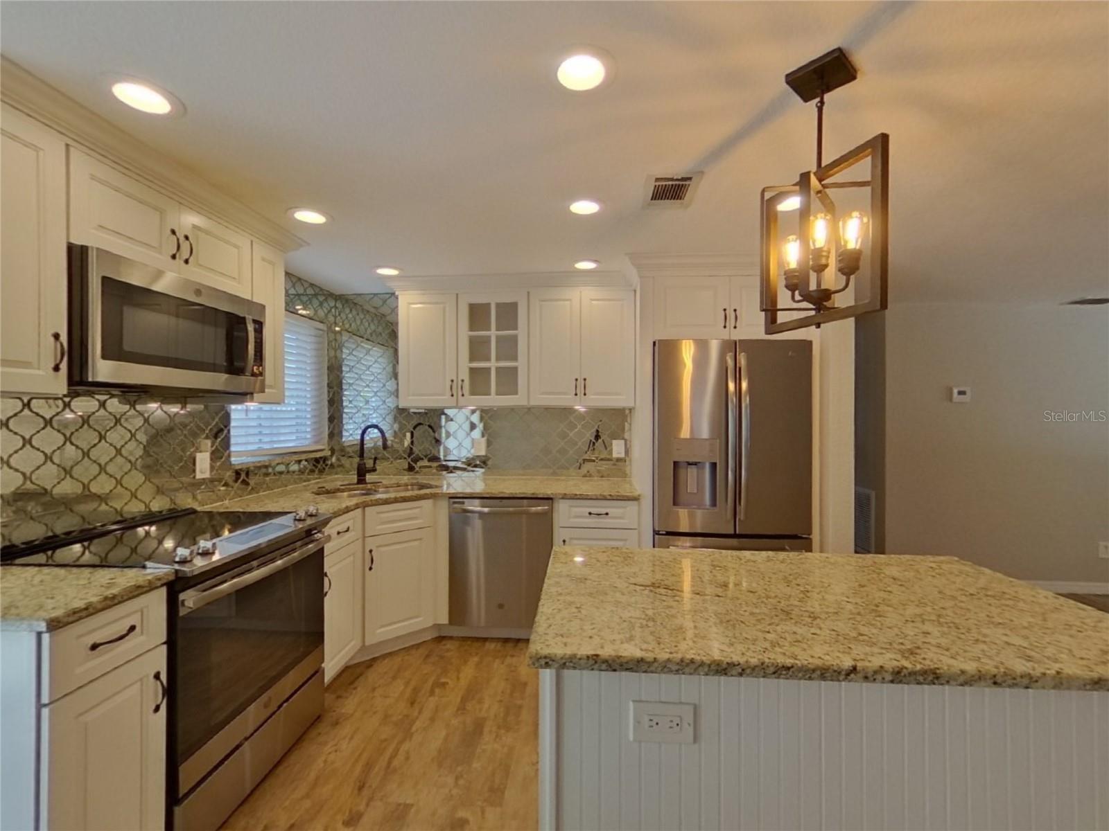 Image 5 of 15 For 245 56th Street N