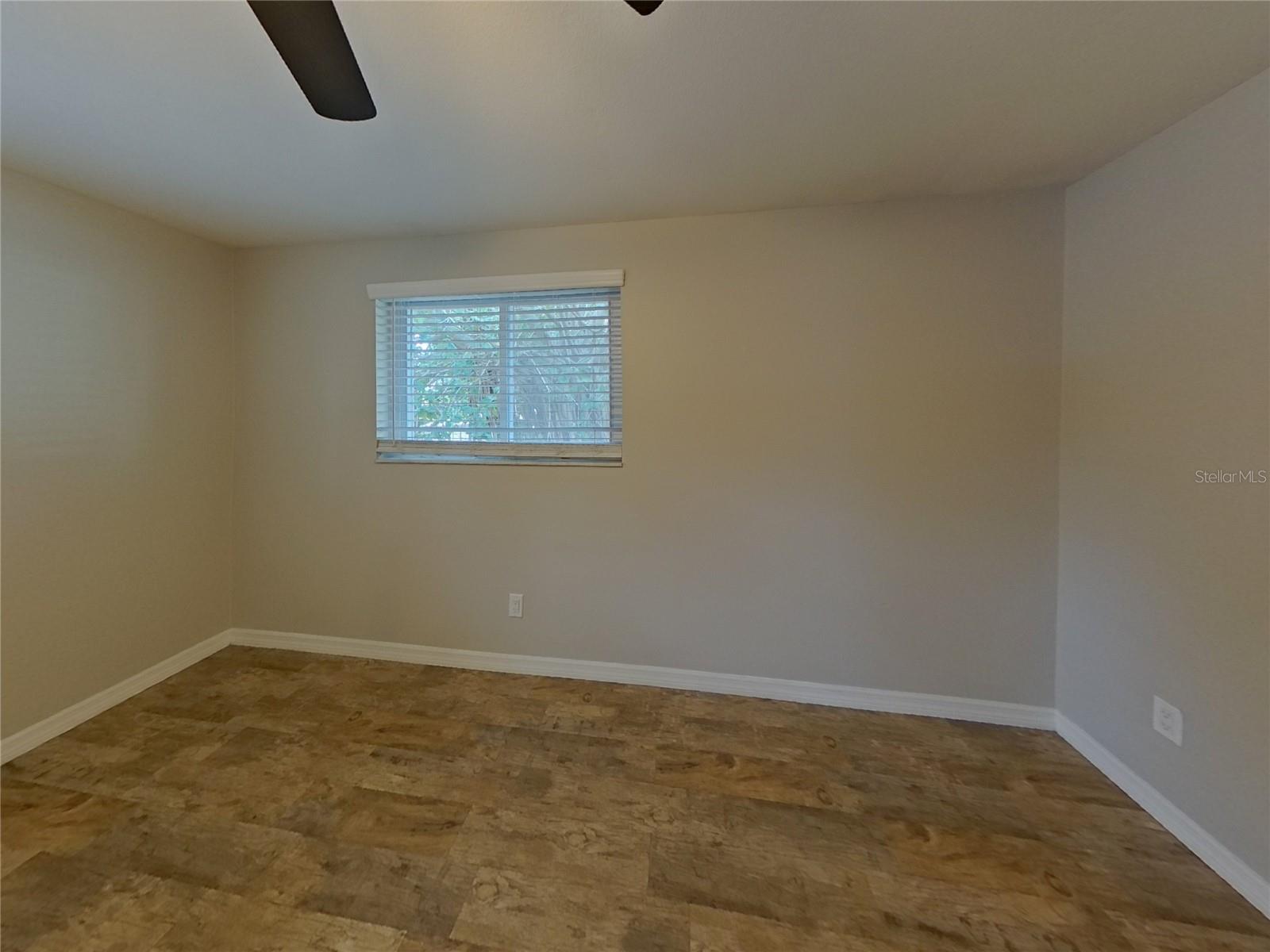 Image 7 of 15 For 245 56th Street N