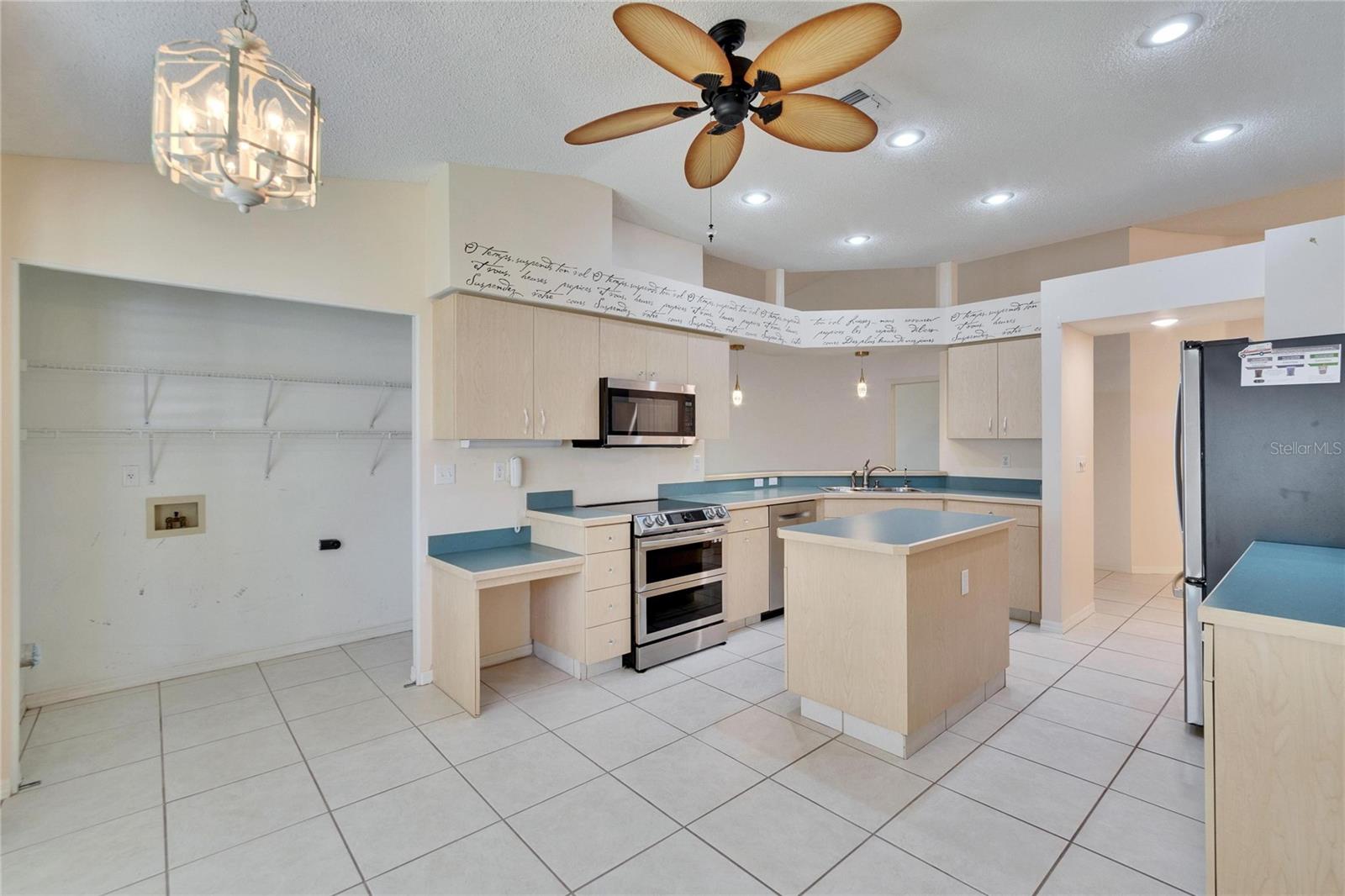 Image 10 of 34 For 1034 Mcdaniel Street 1034