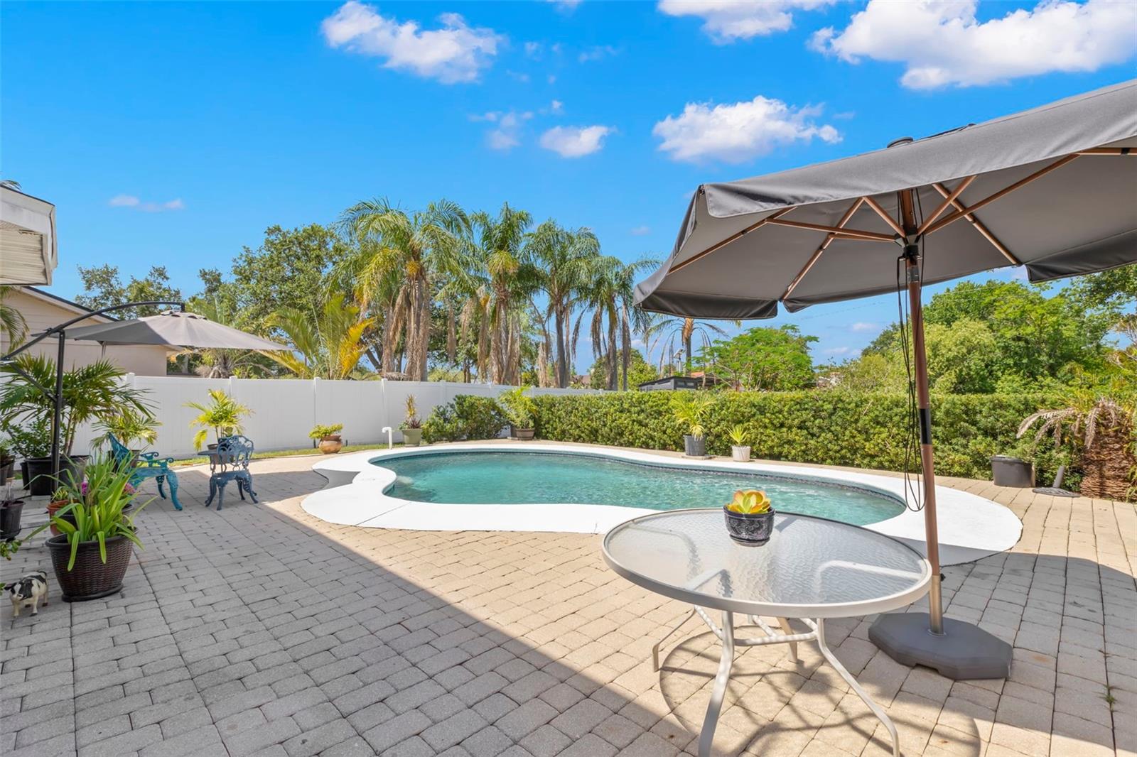 Listing photo id 16 for 1213 Barmere Lane