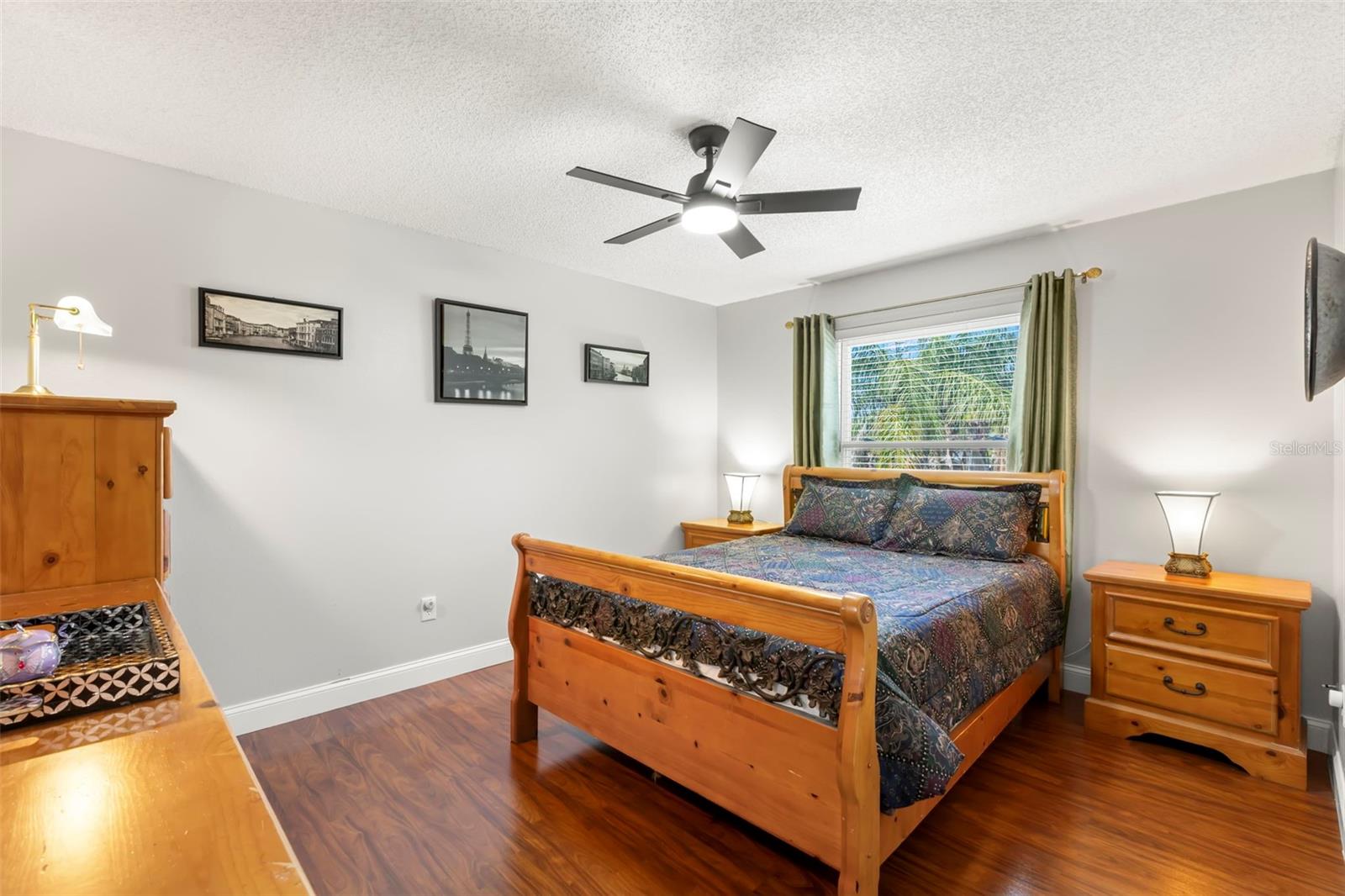 Listing photo id 27 for 1213 Barmere Lane