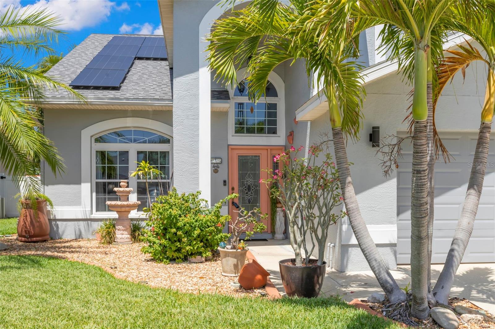 Listing photo id 2 for 1213 Barmere Lane