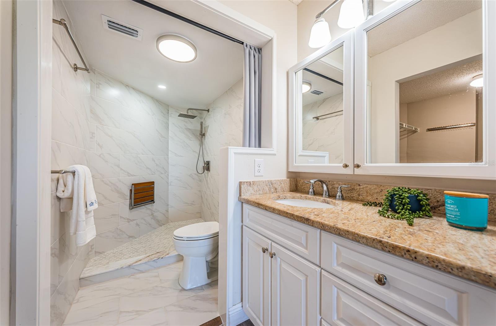 Image 35 of 84 For 6158 Palma Del Mar Boulevard S 306
