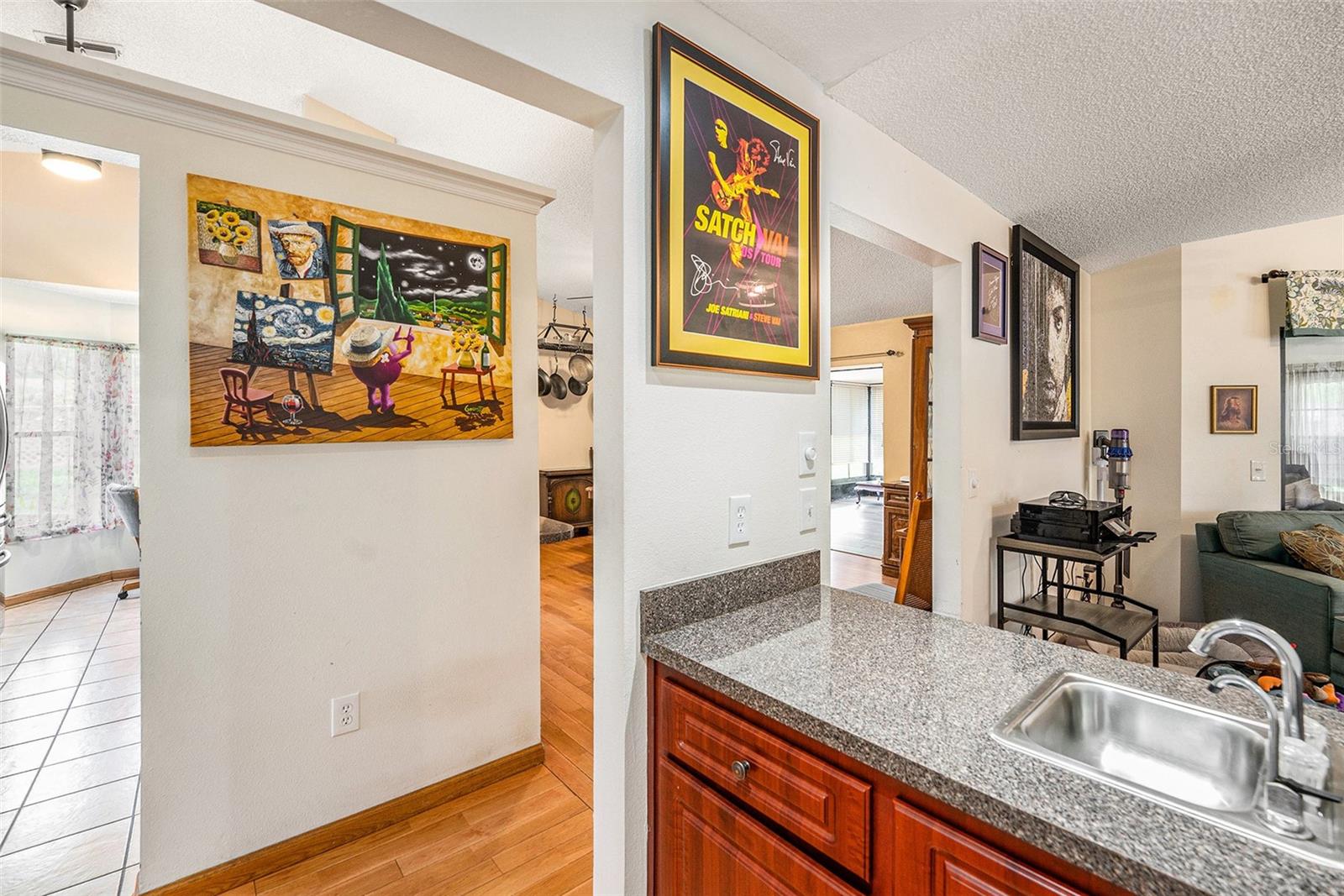 Image 15 of 40 For 8135 Golf Club Court
