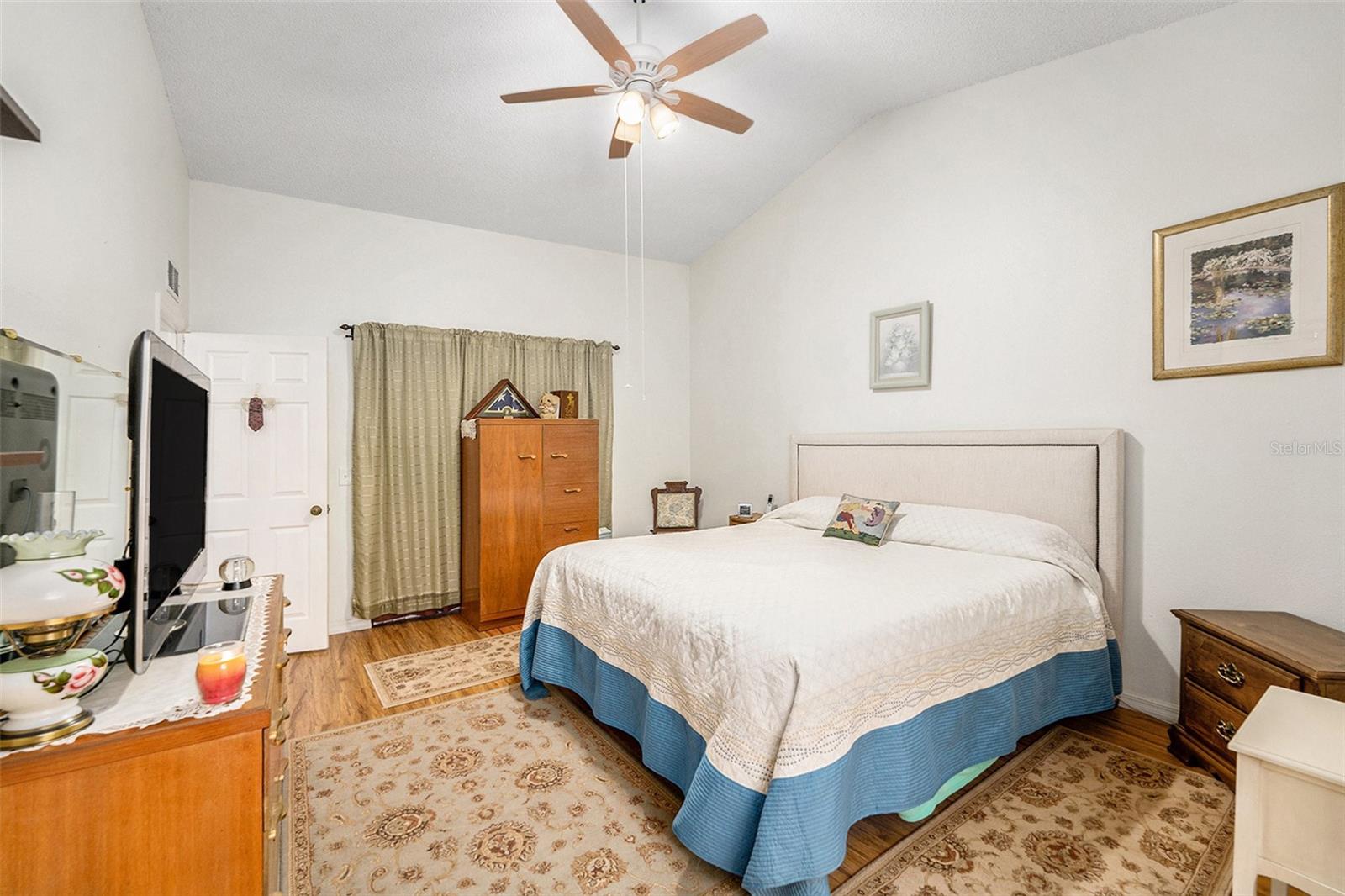 Image 17 of 40 For 8135 Golf Club Court