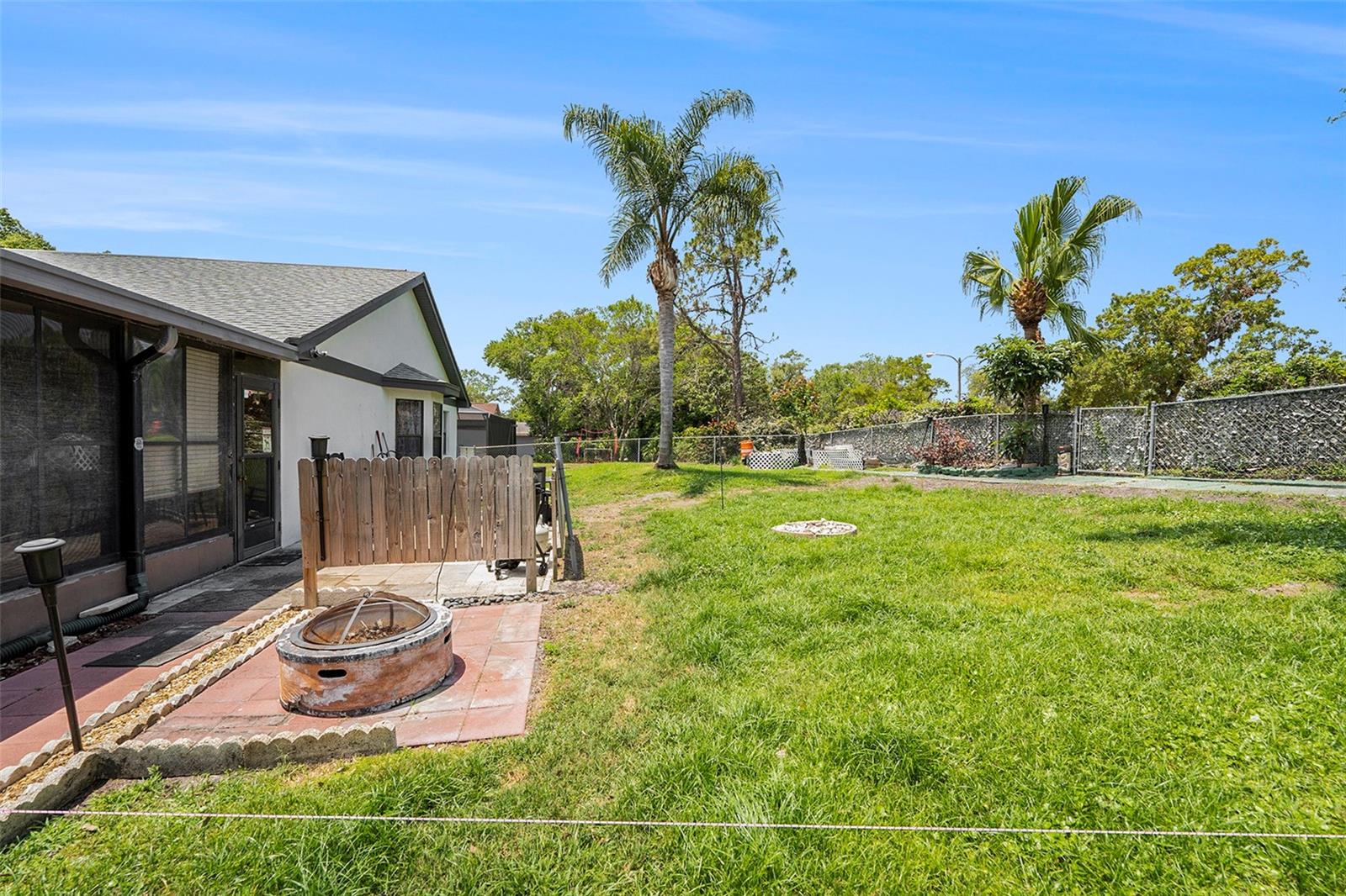 Image 30 of 40 For 8135 Golf Club Court