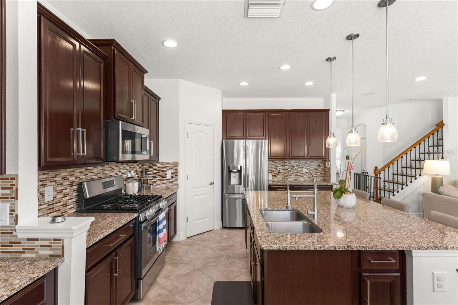 Image 15 of 54 For 11419 Emerald Shore Drive
