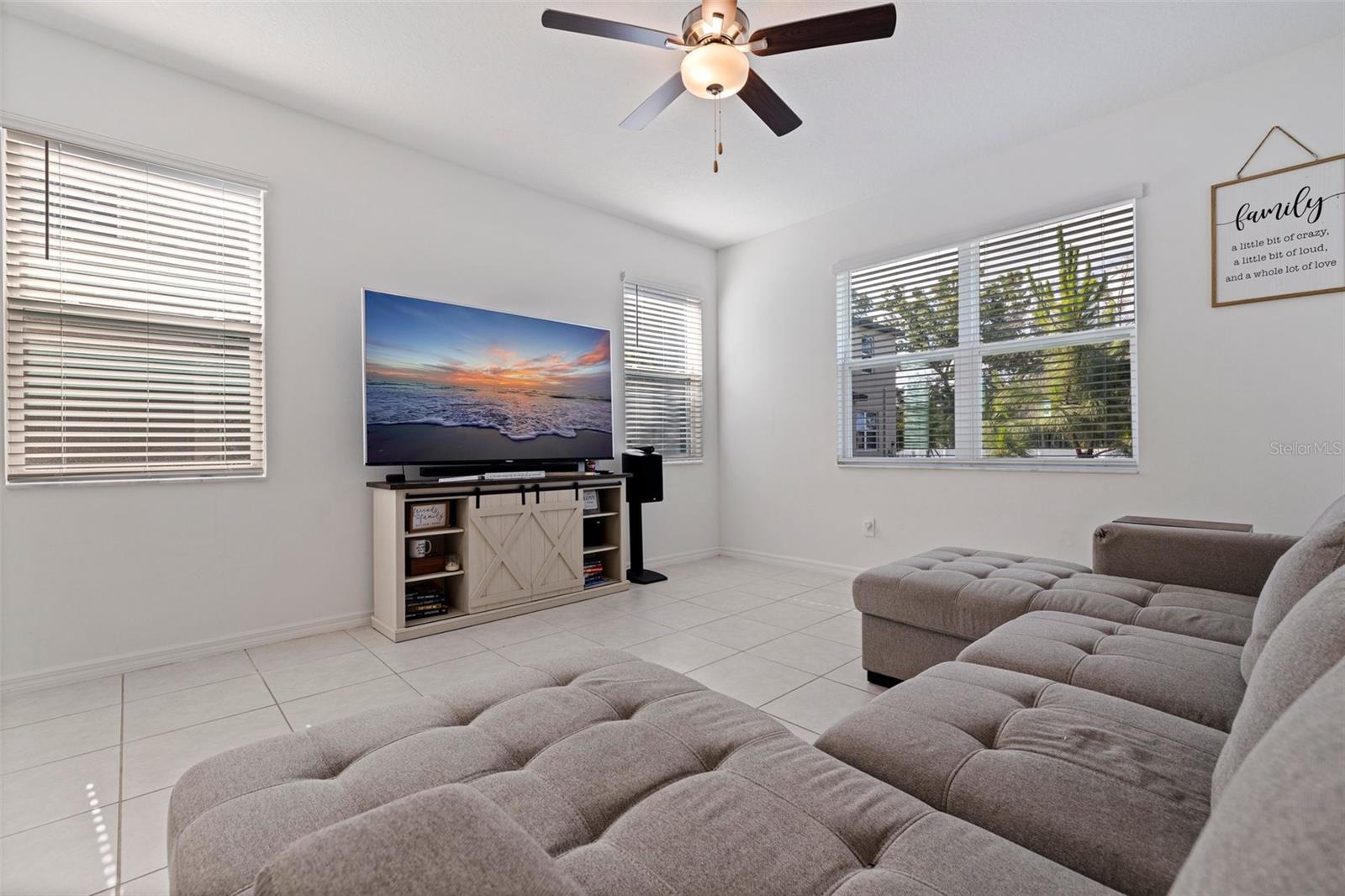 Image 7 of 45 For 6542 95th Place N