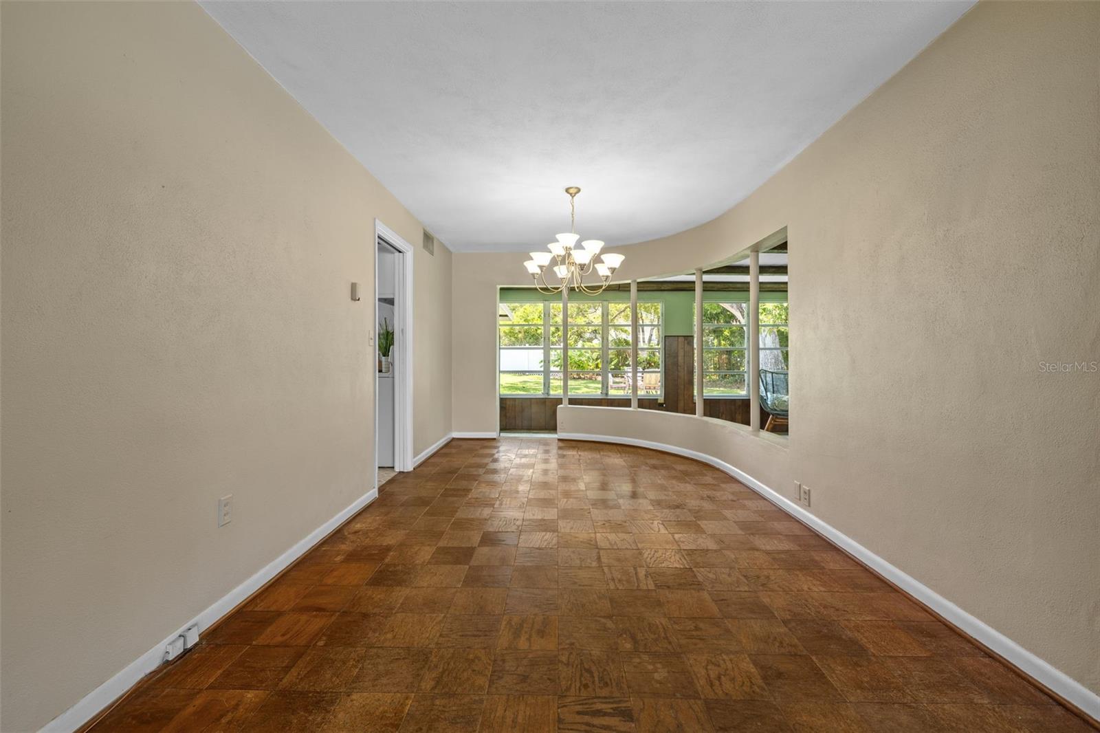 Image 11 of 56 For 403 Althea Road
