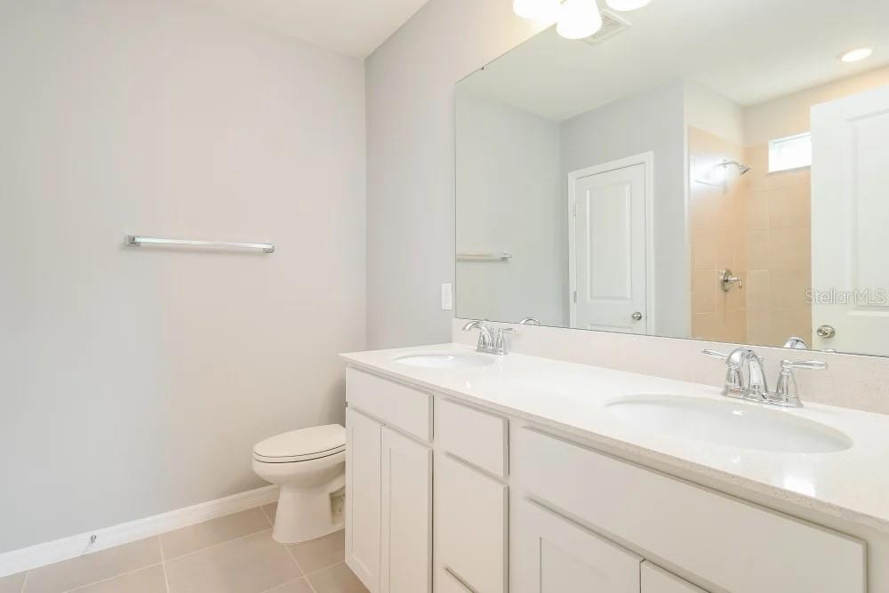 Image 3 of 4 For 141 Royal Fern Drive