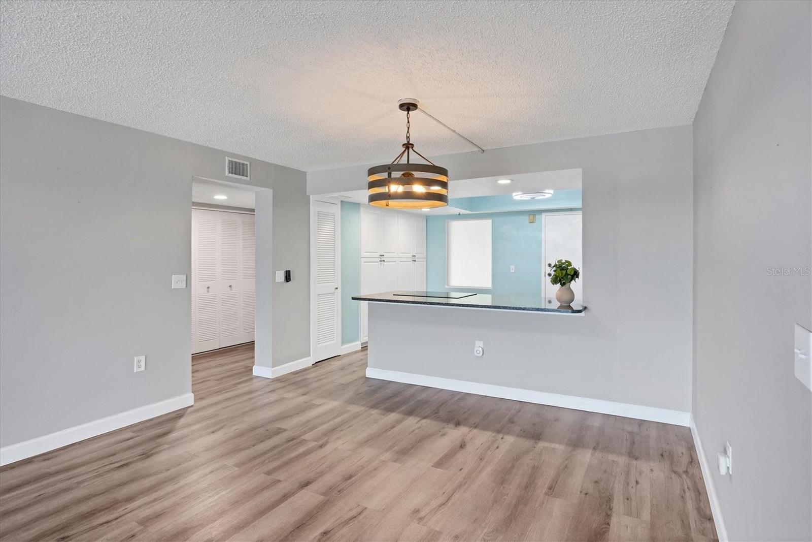 Image 11 of 44 For 4904 38th Way S 514