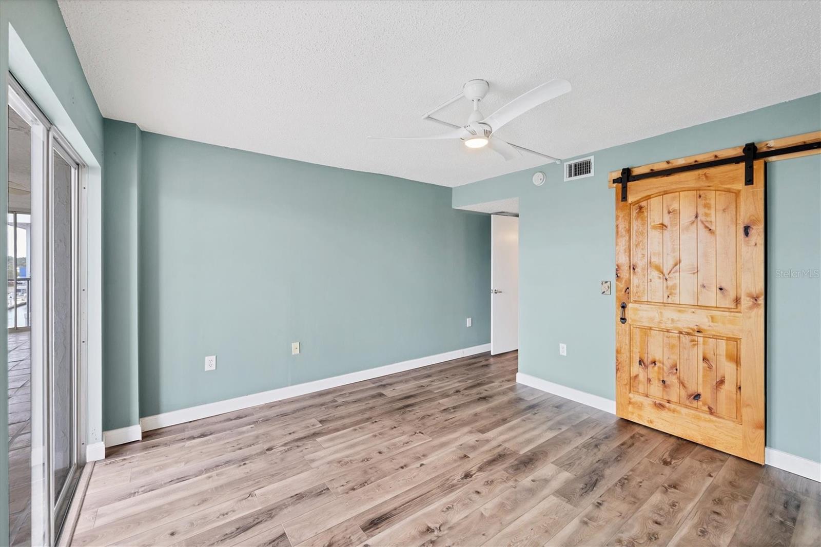 Image 18 of 44 For 4904 38th Way S 514